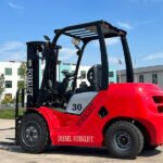 CPC30 3 Ton 4 Wheel Diesel Forklift for Heavy Duty Outdoor Applications CPC30 3 Ton 4 Wheel Diesel Forklift for Heavy Duty Outdoor Applications