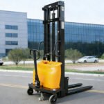 CTD15/20 Semi Electric Stacker 1.5–2.0 Ton Straddle Leg Walkie Type CTD15/20 Semi Electric Stacker 1.5–2.0 Ton Straddle Leg Walkie Type