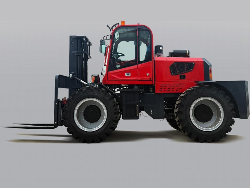 T50 5 Ton 4x4 Rough Terrain Forklift for Heavy Duty Off-Road Applications