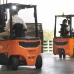 3 Wheel vs 4 Wheel Electric Forklift: Which One Do You Actually Need? 3 Wheel Electric Forklift vs 4 Wheel Forklift