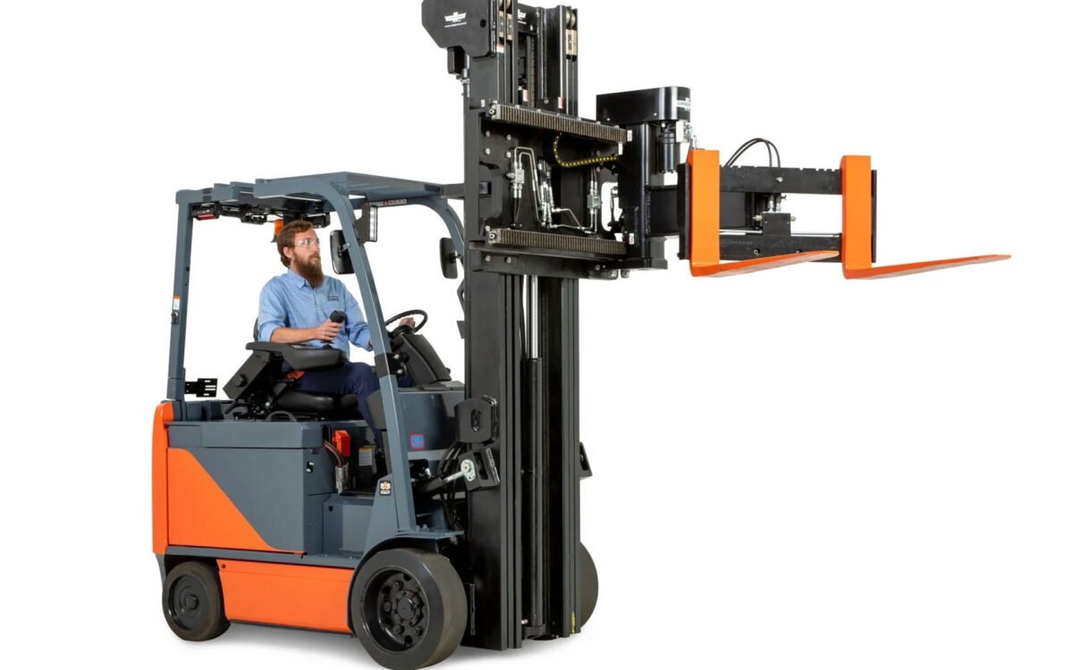 What Is a Turret Forklift? (VNA Truck Explained, Uses & Benefits)
