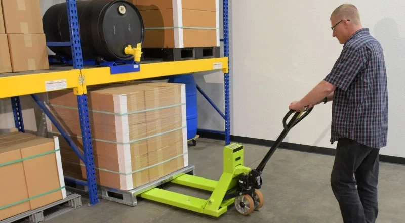 hand pallet truck Releasing and Removing the Truck