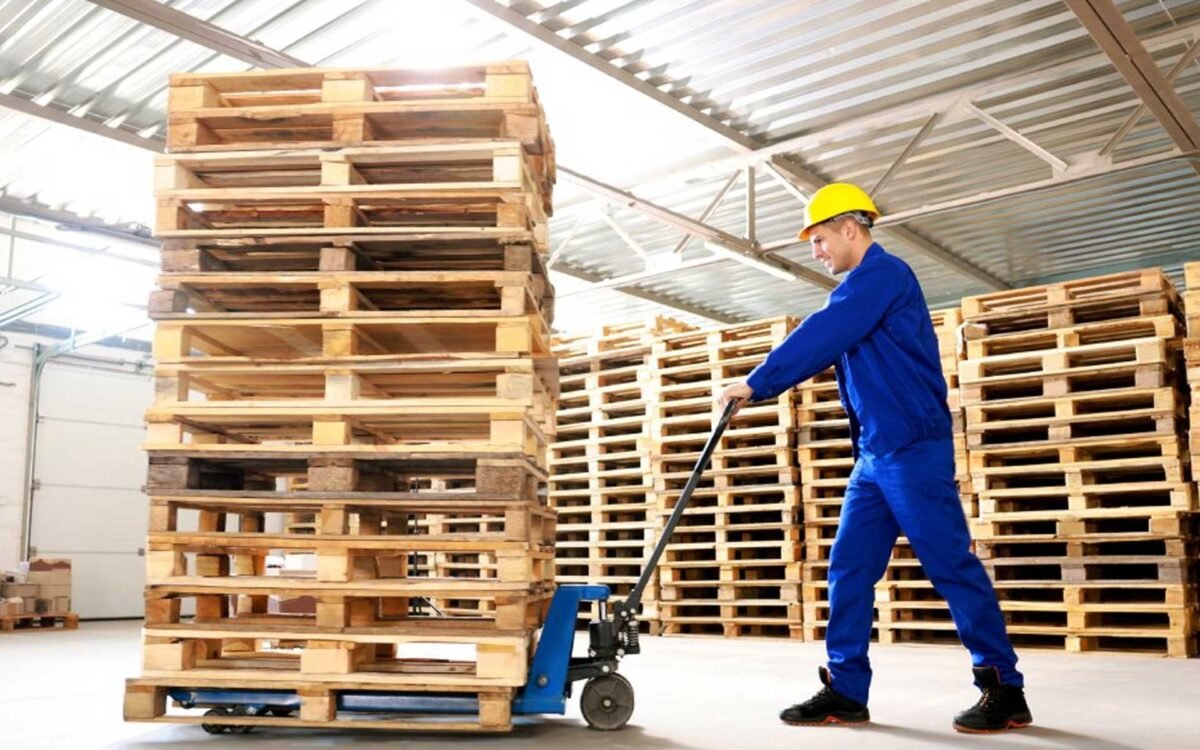 How to Move a Pallet Without a Forklift or Pallet Jack (Safe Methods for Heavy Loads)