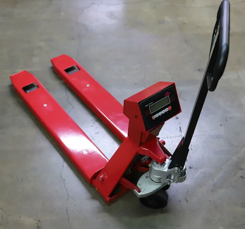 Skinny Pallet Jack: Best Solution for Narrow Warehouse Aisles