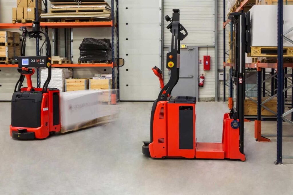 Self-Driving Forklifts in Modern Warehouses