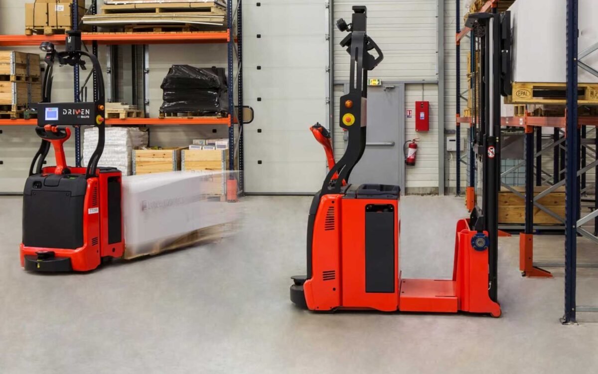 Beyond the Price Tag: The Hidden Costs and Real-World Role of Self-Driving Forklifts in Modern Warehouses