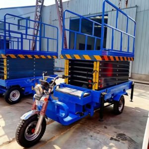 Tricycle-mounted scissor lift