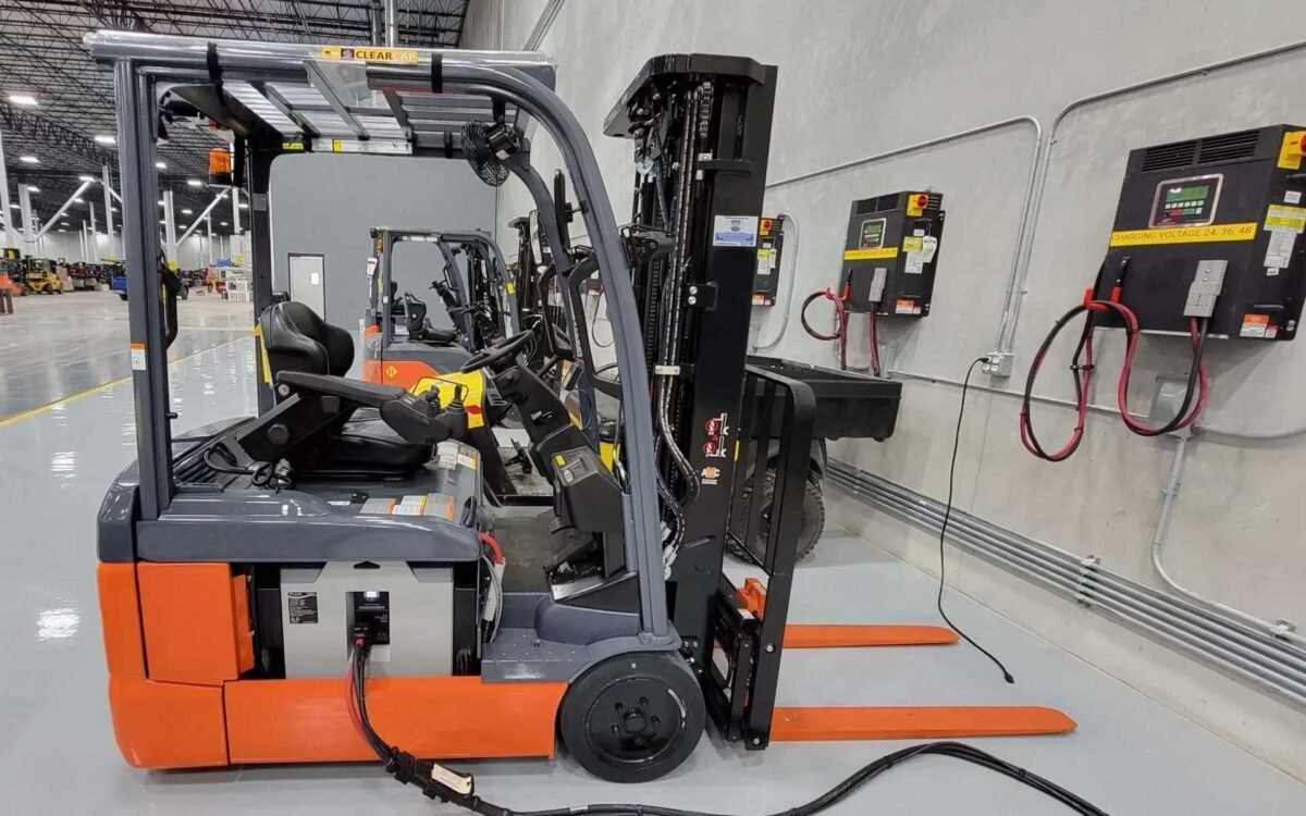 Why Electric Forklift Projects Fail in Old Warehouses