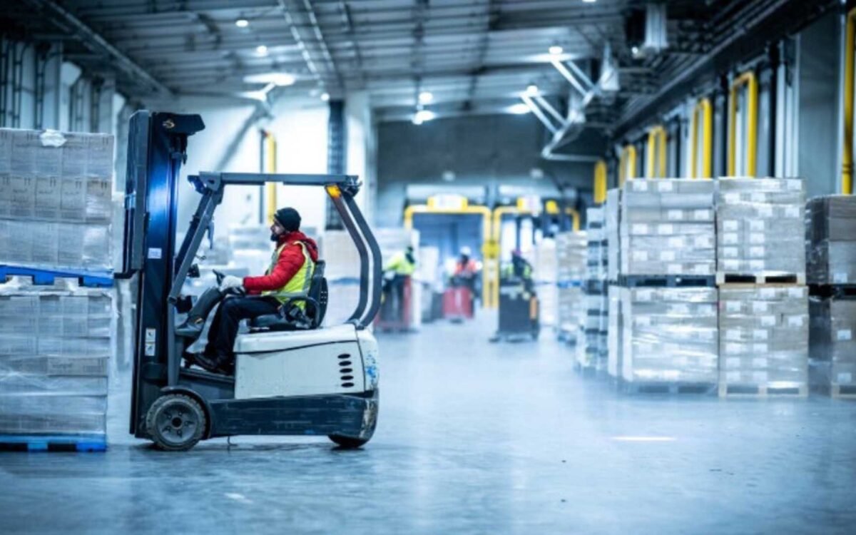 Why Forklift Brakes Fail Faster in Cold Storage Warehouses